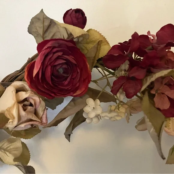 Pink & Cream Roses Grapevine Doorway Swag 34” - Picture 3 of 3